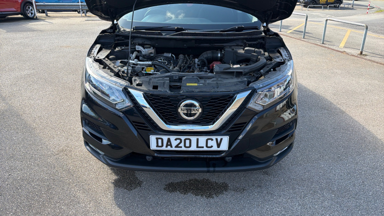 Nissan Qashqai 1.3 DiG-T 160 Acenta Premium 5dr Petrol Hatchback